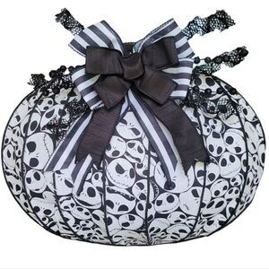 Jack Skellington pumpkin Halloween wreath